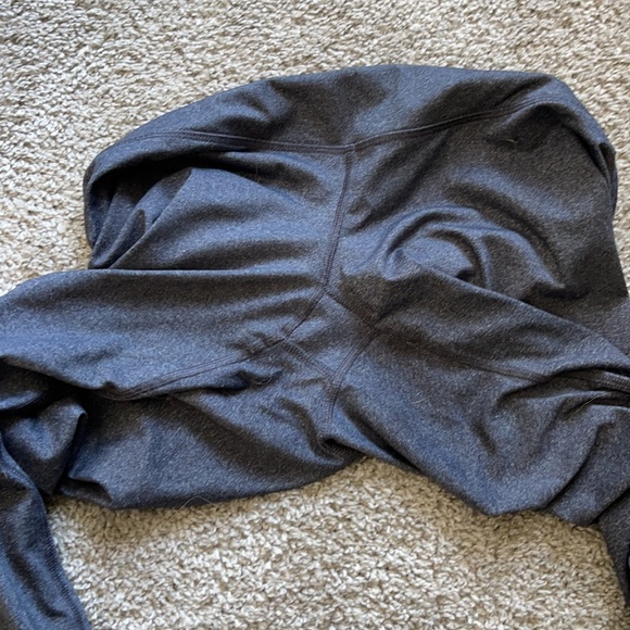 Old Navy Grey Leggings - Picture 4 of 5